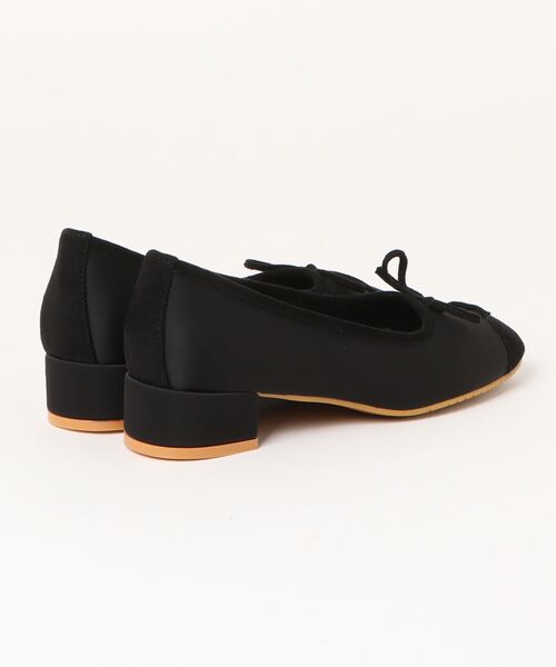 shoes365(シューズスリーシックスファイヴ)の「【shoes365】ローヒール 浅口 シルクバレエシューズ(バレエシューズ・レディース・ピンク/シルバー/ブラック・23.0cm/23.5cm/24.0cm/24.5cm/25.0cm/22.5cm)」の13枚目の写真