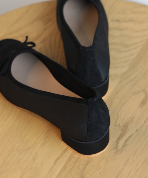 shoes365(シューズスリーシックスファイヴ)の「【shoes365】ローヒール 浅口 シルクバレエシューズ(バレエシューズ・レディース・ピンク/シルバー/ブラック・23.0cm/23.5cm/24.0cm/24.5cm/25.0cm/22.5cm)」の8枚目の写真