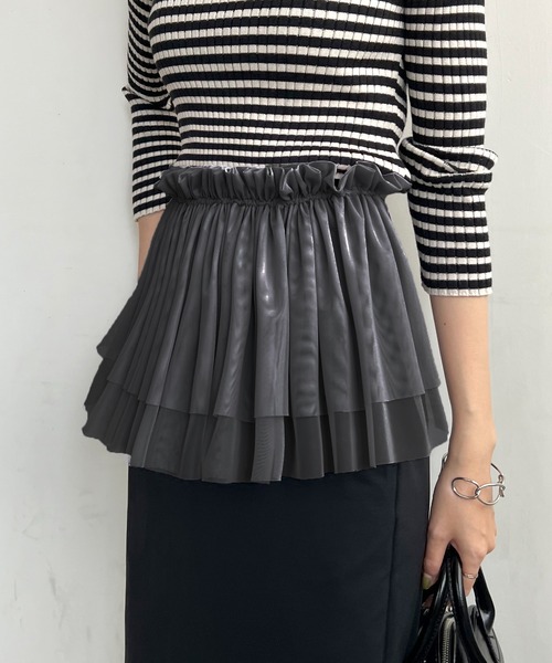 Futier land（フューティアランド）の「マルチWay2段フリルチュールティアードビスチェ（ベスト・レディース・グレー/アイボリー/ブラック・FREE）」の13枚目の写真