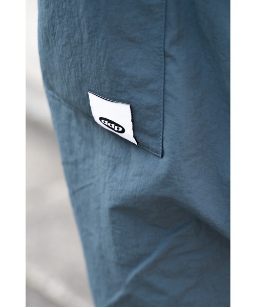 ddp（ディーディーピー）の「【 ddp / ディーディーピー 】 ナイロン ワイドシルエットパンツ MNF A5308-153AA01（その他パンツ・メンズ・アイボリー/ダークグリーン・LARGE/MEDIUM）」の13枚目の写真