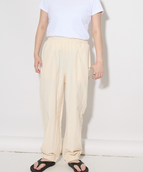 ddp（ディーディーピー）の「【 ddp / ディーディーピー 】 ナイロン ワイドシルエットパンツ MNF A5308-153AA01（その他パンツ・メンズ・アイボリー/ダークグリーン・LARGE/MEDIUM）」の16枚目の写真