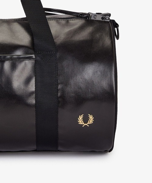 FRED PERRY(フレッドペリー)の「Tonal Classic Barrel Bag/トーナルバレルバッグ(ドラムバッグ・メンズ・ブラック/カーキ/ブラウン/ダークグリーン/バーガンディー/ネイビー・ONE SIZE)」の12枚目の写真