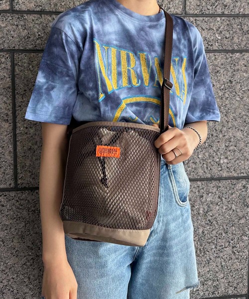 UNIVERSAL OVERALL（ユニバーサルオーバーオール）の「UNIVERSAL OVERALL / UO ポーチインメッシュショルダーS / UVO-184（ショルダーバッグ・レディース・ライトブルー/ブラック/グレー/モカ・ONESIZE）」の17枚目の写真