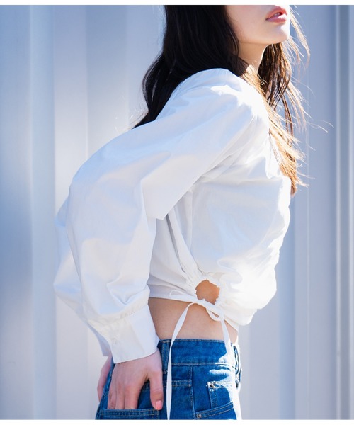 ANAP(アナップ)の「シャーリングブラウス(シャツ/ブラウス・レディース・ホワイト/グレー・FREE)」の3枚目の写真