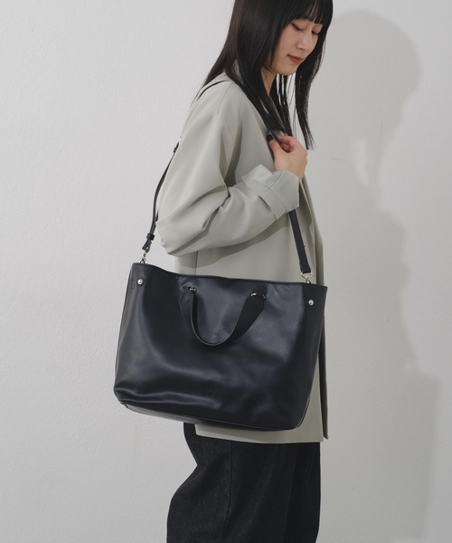 Kastane(カスタネ)の「【Kolors like you/A4サイズ】2way handbag(ハンドバッグ・レディース・アイボリー/ブラック・FREE)」の20枚目の写真