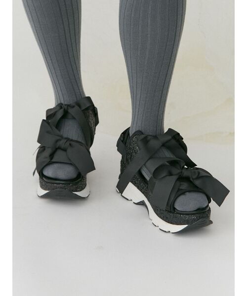 merry jenny（メリージェニー）の「glitterリボンスニーカーサンダル（サンダル・レディース・アイボリー/ブラック/ピンク・SMALL/MEDIUM/LARGE）」の21枚目の写真