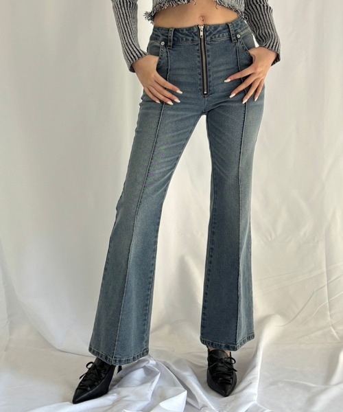 ENVYM(アンビー)の「ストレッチラインフレアデニム(デニムパンツ・レディース・ブルー・SMALL/MEDIUM)」の5枚目の写真