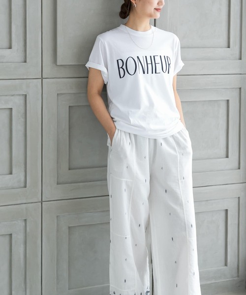 URBAN RESEARCH（アーバンリサーチ）の「『MADE IN JAPAN』 ソフトコットンロゴTシャツ（Tシャツ/カットソー・レディース・グレー系その他/ホワイト/グリーン・FREE）」の7枚目の写真