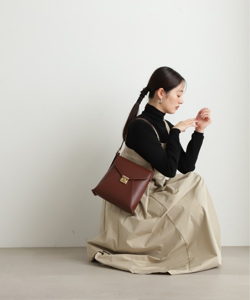 N.(N. Natural Beauty Basic)(エヌエヌナチュラルビューティーベーシック)の「◆ヴィンテージライクワンショルダーバッグ(ショルダーバッグ・レディース・ブラック/ベージュ/ブラウン・FREE)」の18枚目の写真