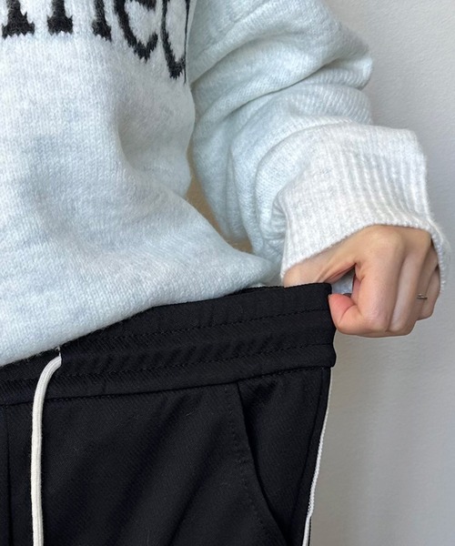 CRB(シーアールビー)の「ラインジョガーパンツ(その他パンツ・レディース・グレー/ブラック/アイボリー・F)」の16枚目の写真