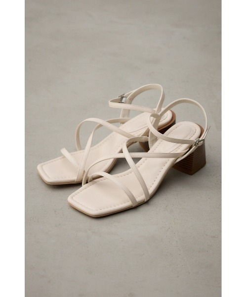 AZUL by moussy（アズールバイマウジー）の「ナロークロスストラップサンダル（サンダル・レディース・ブラック/アイボリー/シルバー・LL/LARGE/MEDIUM/SMALL）」の9枚目の写真