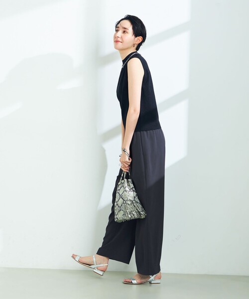 NOLLEY’S Sophi(ノーリーズソフィ)の「《セットアップ対応》ウォッシャブルツイルイージーワイドパンツ(その他パンツ・レディース・チャコールグレー/ブラック/ホワイト・36/38/34)」の14枚目の写真