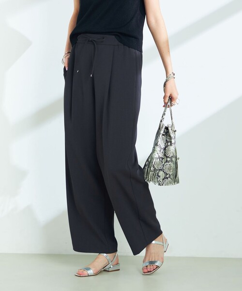 NOLLEY’S Sophi(ノーリーズソフィ)の「《セットアップ対応》ウォッシャブルツイルイージーワイドパンツ(その他パンツ・レディース・チャコールグレー/ブラック/ホワイト・36/38/34)」の16枚目の写真