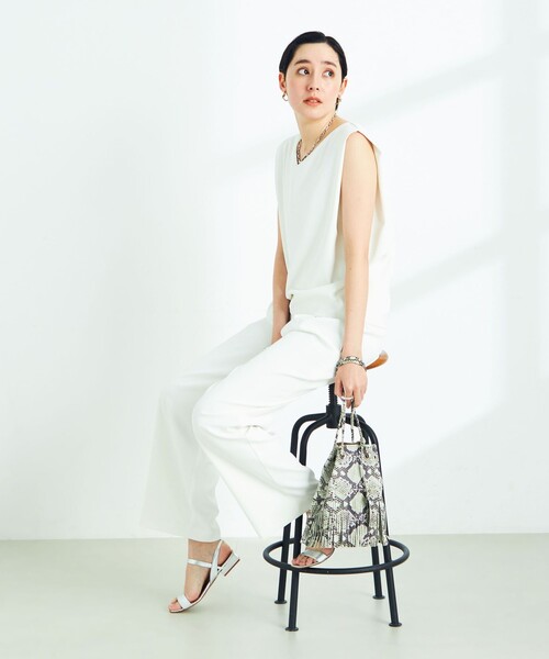 NOLLEY’S Sophi(ノーリーズソフィ)の「《セットアップ対応》ウォッシャブルツイルイージーワイドパンツ(その他パンツ・レディース・チャコールグレー/ブラック/ホワイト・36/38/34)」の7枚目の写真