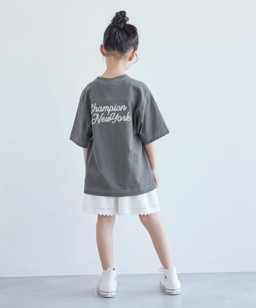 Champion（チャンピオン）の「【KIDS】【Champion/チャンピオン】SHORT SLEEVE BACK LOGO Tシャツ（Tシャツ/カットソー・キッズ・チャコールグレー/キナリ・120/130/140/150）」の5枚目の写真