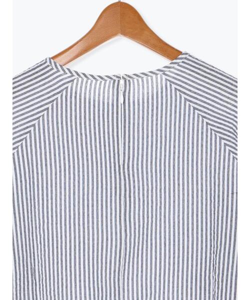 Lugnoncure（ルノンキュール）の「バックファスナーサッカーブラウス（シャツ/ブラウス・レディース・オフホワイト/ブラック/ネイビー・F）」の19枚目の写真