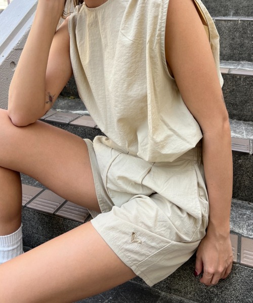ROXY(ロキシー)の「【ZOZO限定アイテム】EVERYDAY SET UP/ロキシー水陸両用タンクトップラッシュガード&ボトムス2点セットアップ(水着)(ラッシュガード・レディース・ベージュ/グレー/ブラック・FREE)」の20枚目の写真