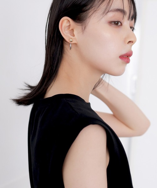 LIAN(リアン)の「バイカラーフープピアス(ピアス(両耳用)・レディース・シルバー/ゴールド・FREE)」の15枚目の写真