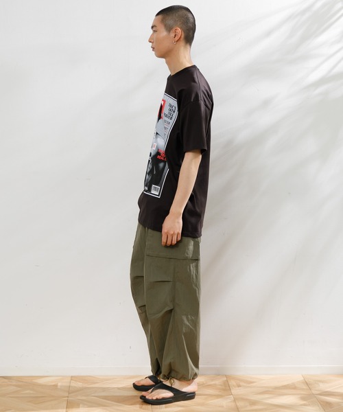AMERICAN RAG CIE(アメリカンラグシー)の「SAWS US TEE TUPAC "XXL MAGAZINE(Tシャツ/カットソー・メンズ・ブラック・L/XL)」の9枚目の写真