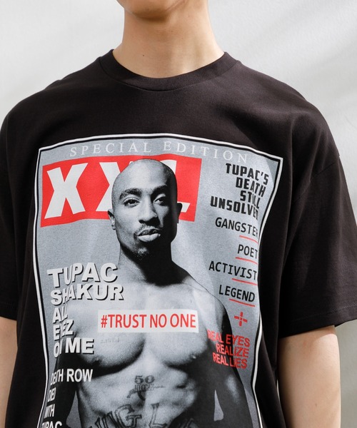 AMERICAN RAG CIE(アメリカンラグシー)の「SAWS US TEE TUPAC "XXL MAGAZINE(Tシャツ/カットソー・メンズ・ブラック・L/XL)」の5枚目の写真