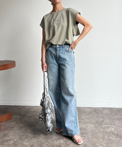 Chez toi(シェトワ)の「BACKフリルノースリプルオーバー(Tシャツ/カットソー・レディース・ネイビー/オフホワイト/カーキ/ブラック・FREE)」の17枚目の写真