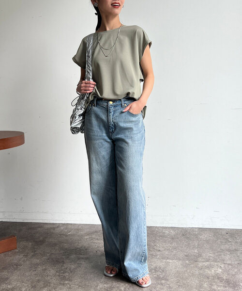 Chez toi(シェトワ)の「BACKフリルノースリプルオーバー(Tシャツ/カットソー・レディース・ネイビー/オフホワイト/カーキ/ブラック・FREE)」の11枚目の写真