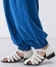 Live in comfort | リブ イン コンフォート 甲をすっぽり覆って歩きやすい 大人グルカサンダル(サンダル)