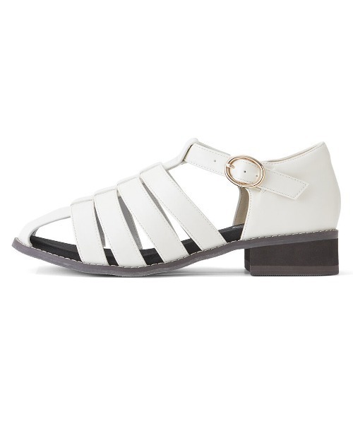 Live in comfort(リブインコンフォート)の「リブ イン コンフォート 甲をすっぽり覆って歩きやすい 大人グルカサンダル(サンダル・レディース・アイボリー/ブラック・6/5/4/3/2/1)」の12枚目の写真