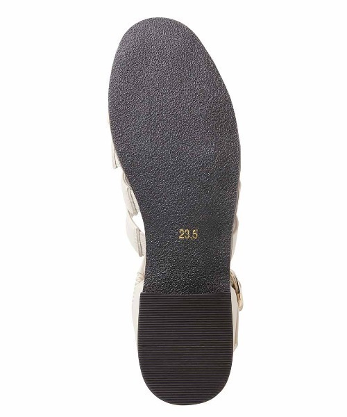 Live in comfort(リブインコンフォート)の「リブ イン コンフォート 甲をすっぽり覆って歩きやすい 大人グルカサンダル(サンダル・レディース・アイボリー/ブラック・6/5/4/3/2/1)」の13枚目の写真