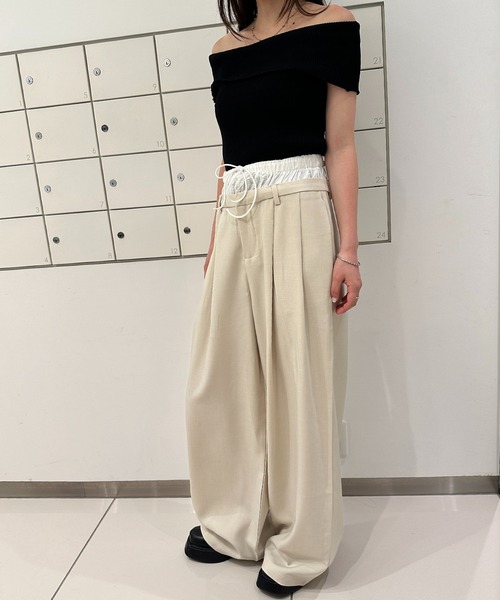 solleim(ソルレム)の「オフショルニット(ニット/セーター・レディース・オフホワイト/ホワイト系その他/ブラック・M)」の5枚目の写真