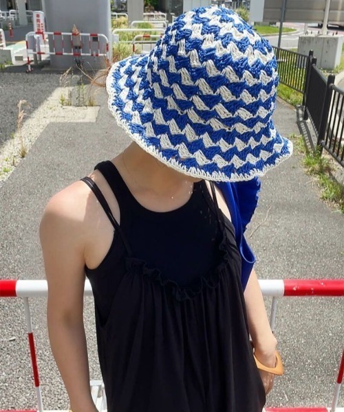 ISOOK（アイスー）の「ツートンペーパーハット(comochi select) / 幾何学模様 ジオメトリック 柄 チューリップハット バケハ（ハット・レディース・ブルー・FREE）」の9枚目の写真
