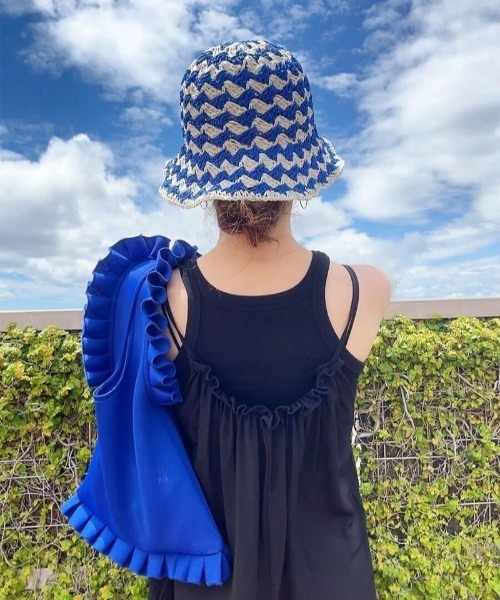 ISOOK（アイスー）の「ツートンペーパーハット(comochi select) / 幾何学模様 ジオメトリック 柄 チューリップハット バケハ（ハット・レディース・ブルー・FREE）」の7枚目の写真