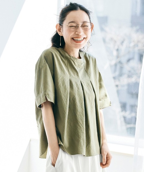 and myera（アンド マイラ）の「ａｎｄ　ｍｙｅｒａ　布はくのＴトップス（シャツ/ブラウス・レディース・ブラック/ホワイト/カーキ・MEDIUM/LARGE/X-LARGE/SMALL）」の3枚目の写真