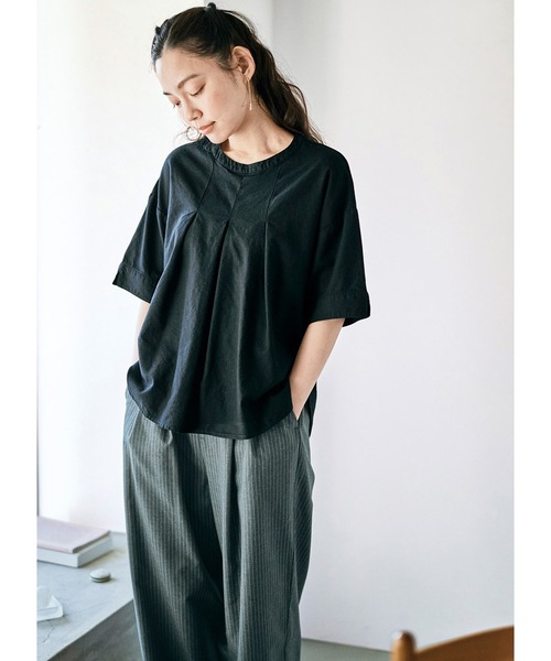 and myera（アンド マイラ）の「ａｎｄ　ｍｙｅｒａ　布はくのＴトップス（シャツ/ブラウス・レディース・ブラック/ホワイト/カーキ・MEDIUM/LARGE/X-LARGE/SMALL）」の21枚目の写真
