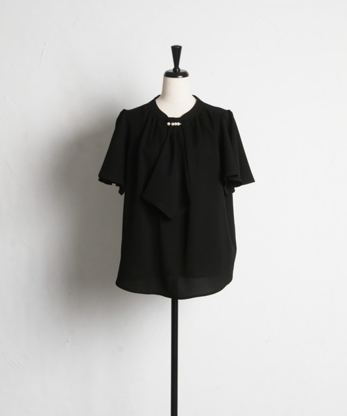 tocco closet（トッコ　クローゼット）の「【ZOZO限定】パールパーツボウタイブラウス（シャツ/ブラウス・レディース・ブラック/オフホワイト/グレー・M）」の19枚目の写真