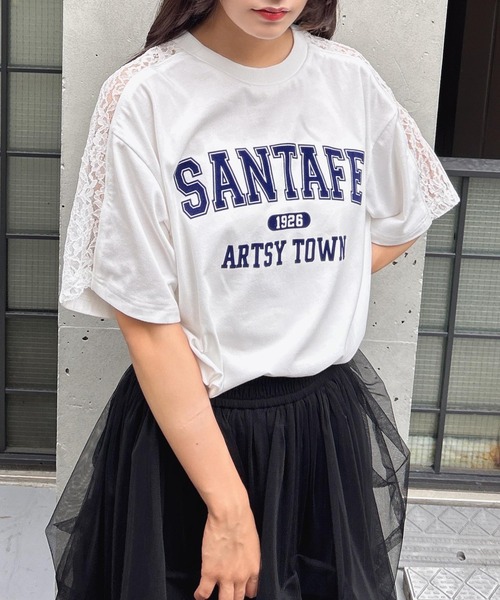INGNI（イング）の「袖レースドッキングカレッジロゴTシャツ（Tシャツ/カットソー・レディース・オフホワイト/チャコールグレー/オートミール・M）」の2枚目の写真