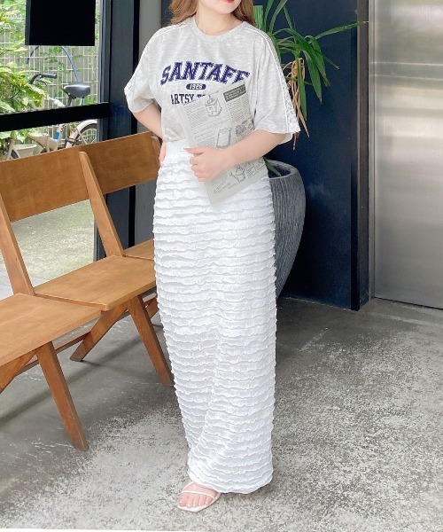 INGNI（イング）の「袖レースドッキングカレッジロゴTシャツ（Tシャツ/カットソー・レディース・オフホワイト/チャコールグレー/オートミール・M）」の7枚目の写真