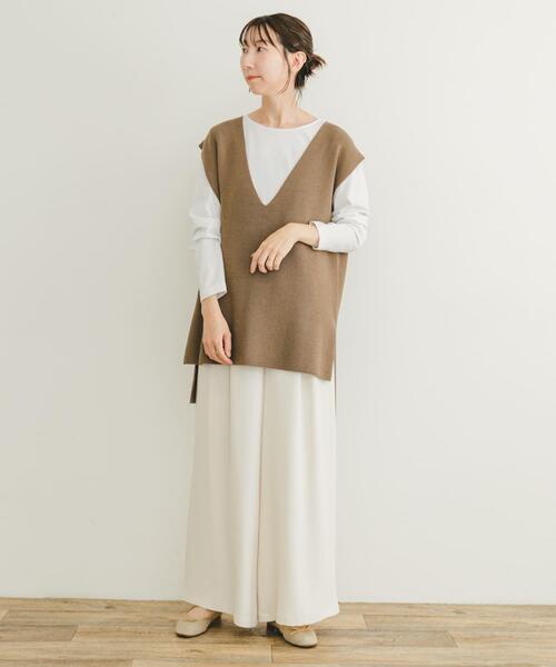 ITEMS URBANRESEARCH(アイテムズ アーバンリサーチ)の「ロングTシャツ×ニットベストセット(Tシャツ/カットソー・レディース・モカ/カーキ/チャコールグレー/オフホワイト・FREE)」の19枚目の写真