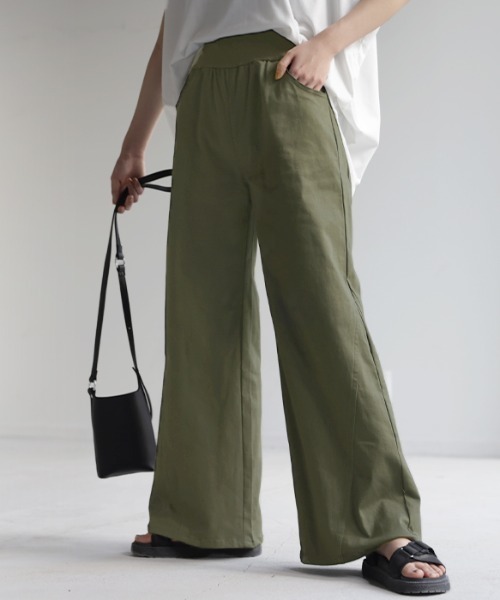 HUG.U(ハグユー)の「ワイドパンツ(チノパンツ・レディース・ネイビー/サンドベージュ/ダークグレー/ブラック/カーキ/アイボリー/ライトベージュ・M(レギュラー丈)/M(トール丈)/L(レギュラー丈)/L(トール丈)/2L(レギュラー丈)/2L(トール丈)/3L(レギュラー丈)/3L(トール丈))」の1枚目の写真