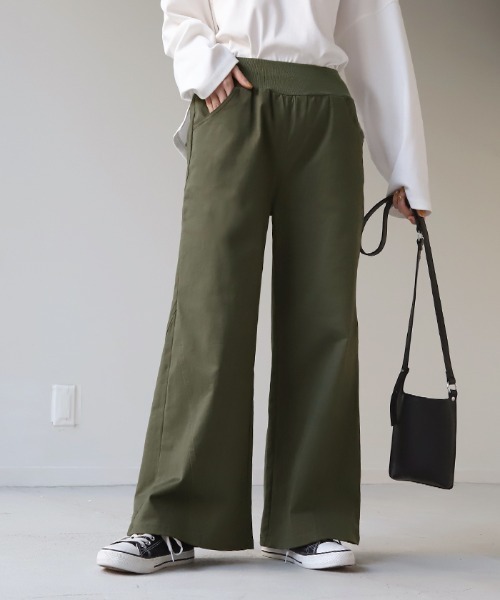 HUG.U(ハグユー)の「ワイドパンツ(チノパンツ・レディース・ネイビー/サンドベージュ/ダークグレー/ブラック/カーキ/アイボリー/ライトベージュ・M(レギュラー丈)/M(トール丈)/L(レギュラー丈)/L(トール丈)/2L(レギュラー丈)/2L(トール丈)/3L(レギュラー丈)/3L(トール丈))」の10枚目の写真