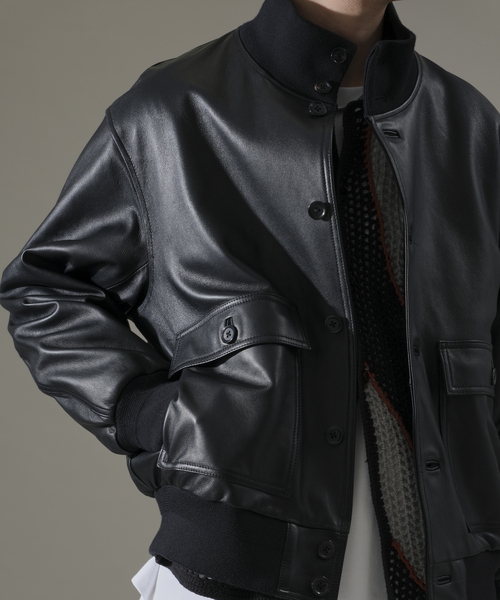 SKOOKUM(スクーカム)の「SKOOKUM / スクーカム 別注 A-1 バルスタージャケット(ライダースジャケット・メンズ・ブラック/ブラウン・MEDIUM/LARGE)」の4枚目の写真