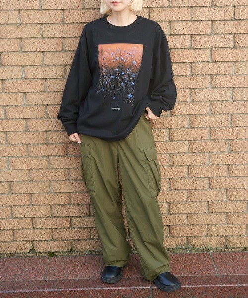 THE FINAL VIEW(ザファイナルビュー)の「【THE FINAL VIEW】フラワーフォトプリント ロンTEE(Tシャツ/カットソー・レディース・ホワイト系その他2/ブラック系その他3/ブラック系その他2/ブラック/ホワイト/ホワイト系その他3・FREE)」の6枚目の写真