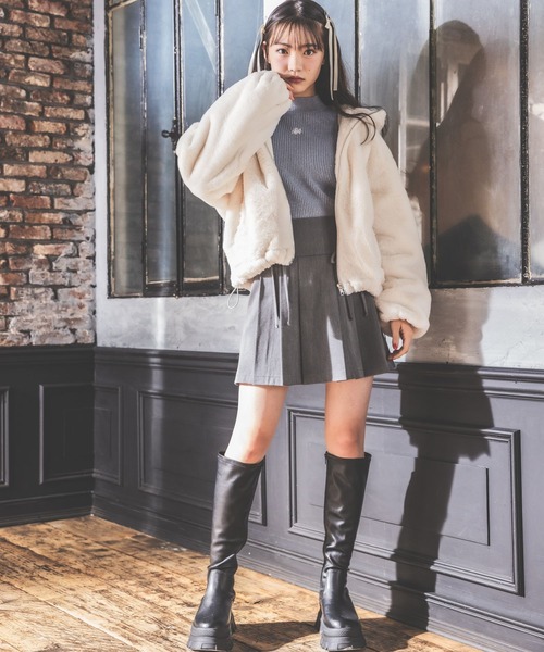 repipi armario（レピピ アルマリオ）の「【洗える！】モコモコファーフーディ（その他アウター・キッズ・モカ/チャコールグレー/アイボリー・SMALL/MEDIUM/LARGE）」の6枚目の写真