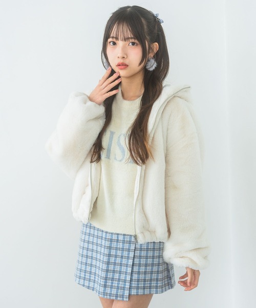 repipi armario（レピピ アルマリオ）の「【洗える！】モコモコファーフーディ（その他アウター・キッズ・モカ/チャコールグレー/アイボリー・SMALL/MEDIUM/LARGE）」の10枚目の写真