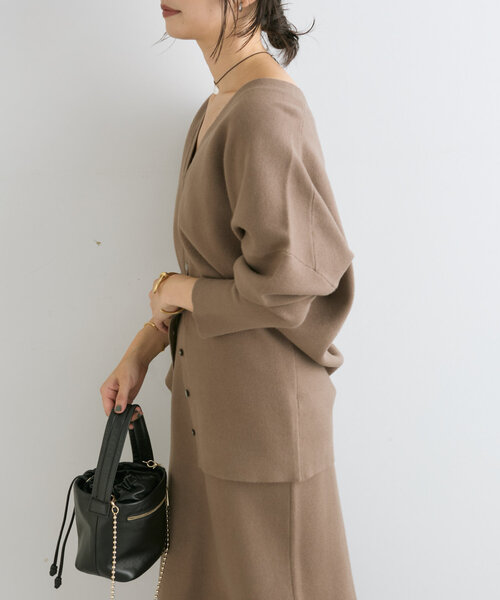 RIVE DROITE(リヴドロワ)の「【セットアップ対応】ルーズフィットソフトカーディガン(カーディガン/ボレロ・レディース・モカ/チャコールグレー・FREE)」の17枚目の写真