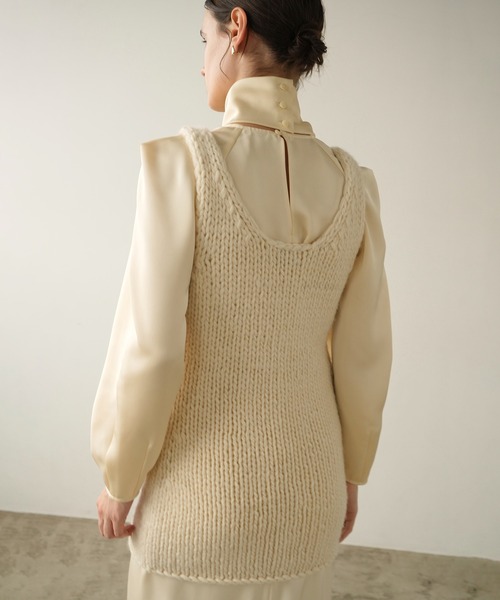 CLANE(クラネ)の「HAND KNIT MINI ONEPIECE(ワンピース・レディース・アイボリー/グレー・1/0)」の8枚目の写真