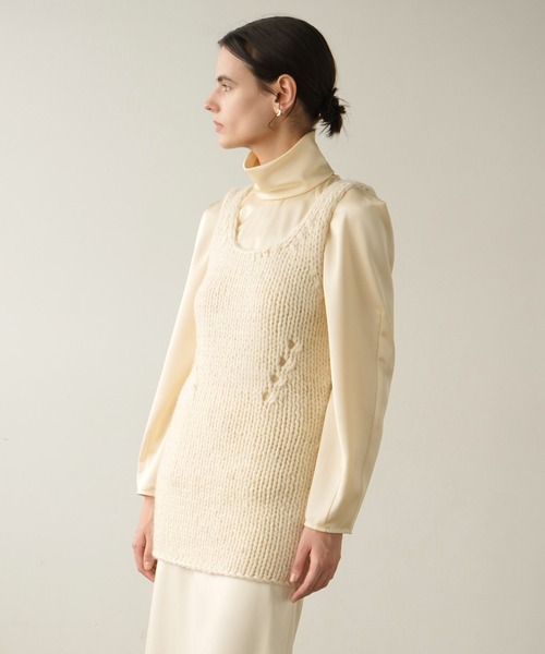 CLANE(クラネ)の「HAND KNIT MINI ONEPIECE(ワンピース・レディース・アイボリー/グレー・1/0)」の6枚目の写真