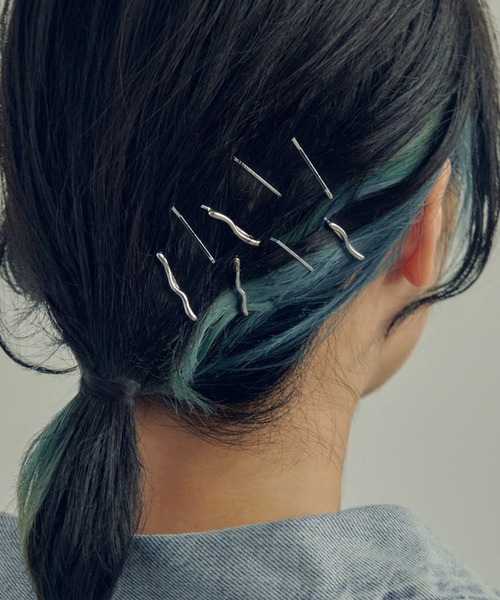 GOLDY(ゴールディ)の「【GOLDY】ウェービー ライン マルチ セット ヘアピン 6231104(ヘアピン・レディース・ゴールド/シルバー系その他/シルバー/ゴールド系その他2・FREE)」の5枚目の写真