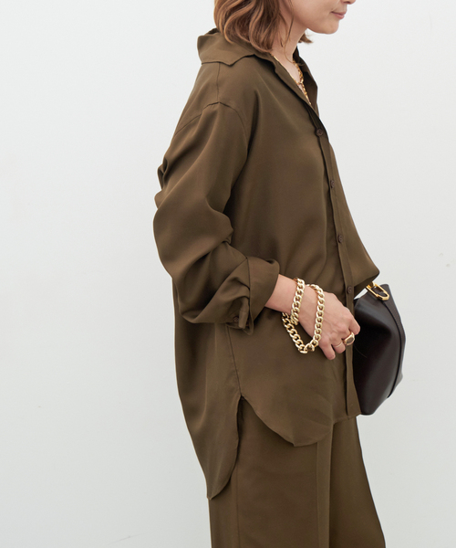Deuxieme Classe（ドゥーズィエムクラス）の「Silk Looker