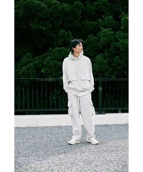 KEBOZ(ケボズ)の「BALL POCKET SWEAT HOODIE(パーカー・メンズ・ブラック/クリーム/グレー・M/L/XL/2XL)」の12枚目の写真